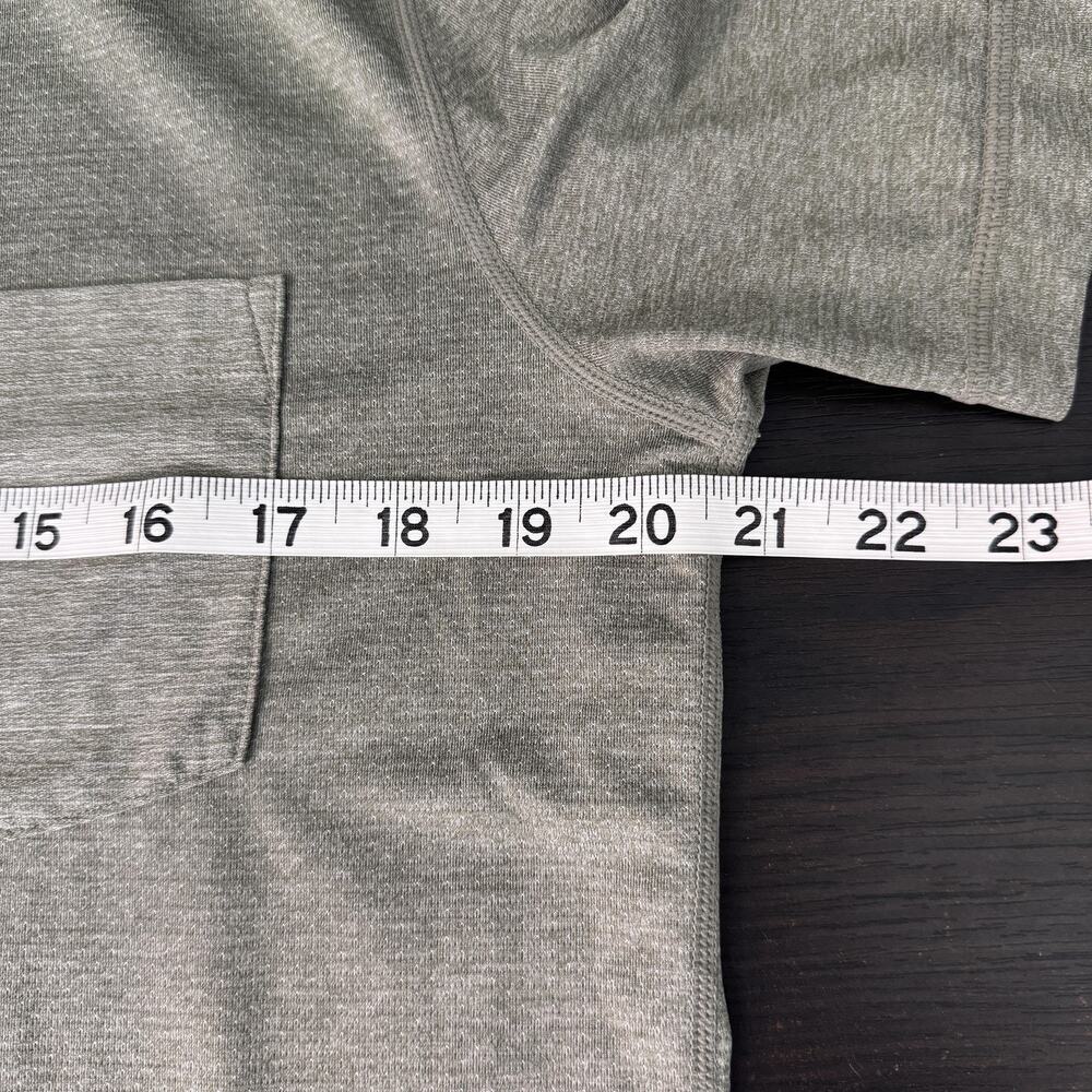Vuori Shirt Mens Medium Tradewind Performance T-Shirt Pocket Tee Activewear M - Picture 6 of 8
